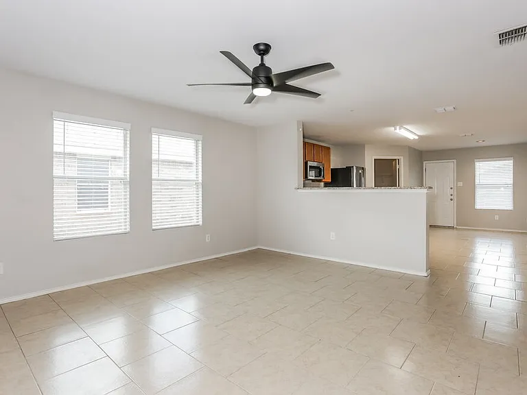 1453 Castle Ridge Rd — Photo 4