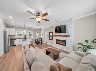 1131 Finck Rd, Niceville, FL 32578