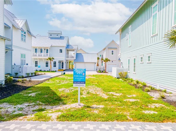 525 Sunrise Ave, Pt Aransas, TX 78373