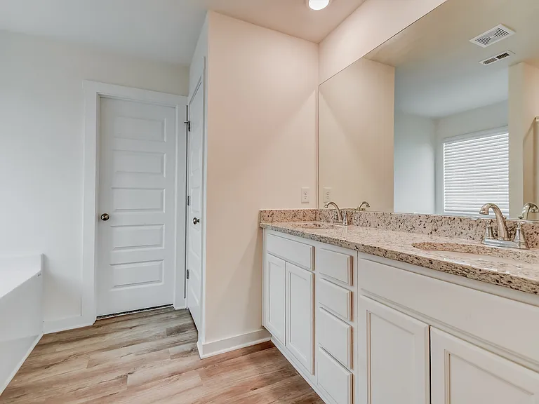 8 Deer Creek Dr — Photo 8