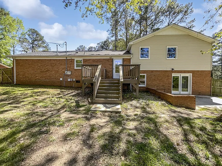 901 Forge Rd — Photo 11
