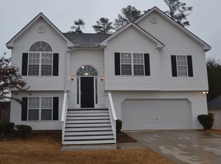 4318 James Wade Dr, Snellville, GA 30039