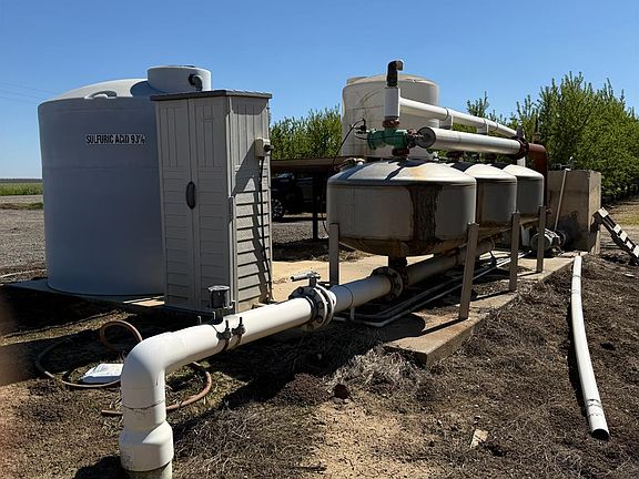 4th image of 6009 S Whitworth Rd