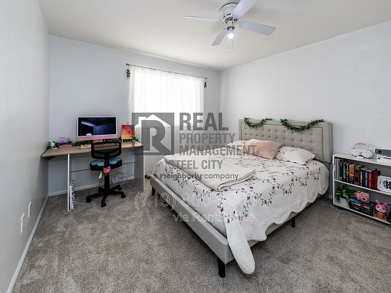 2214 Cowhand Pl — Photo 22