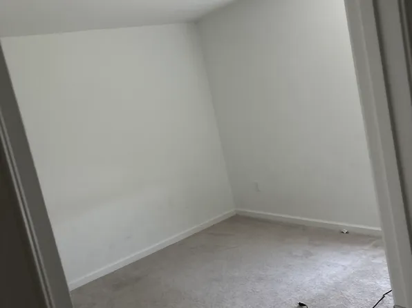 (undisclosed Address), Fort Pierce, FL 34947