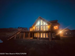 21 Hawk Path, Boulder, WY 82923