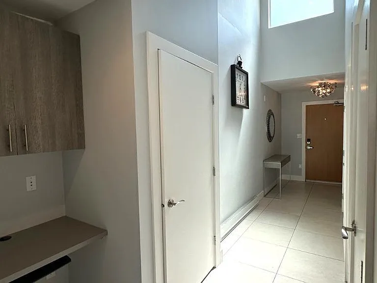 1525 Bellevue Ave #102 — Photo 8