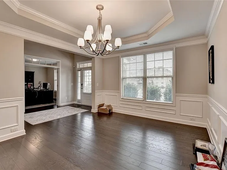 5525 Nesmith Ct — Photo 8