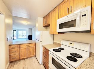 1057 Continentals Way #2, Belmont, CA 94002