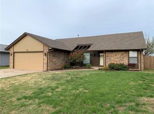 521 Rolling Hills Ter, Edmond, OK 73012