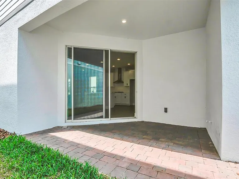 12743 Brodlove Ln — Photo 34