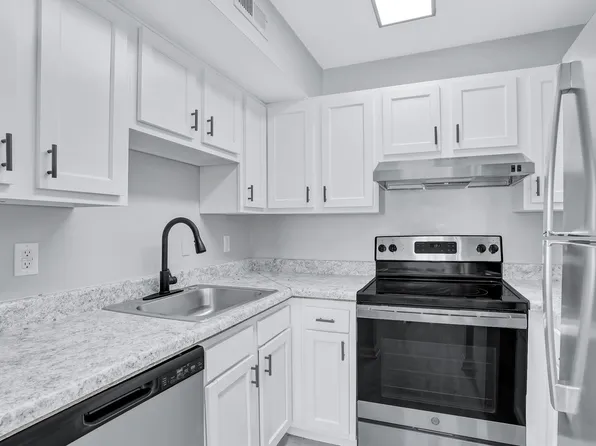 Linden at North Shores