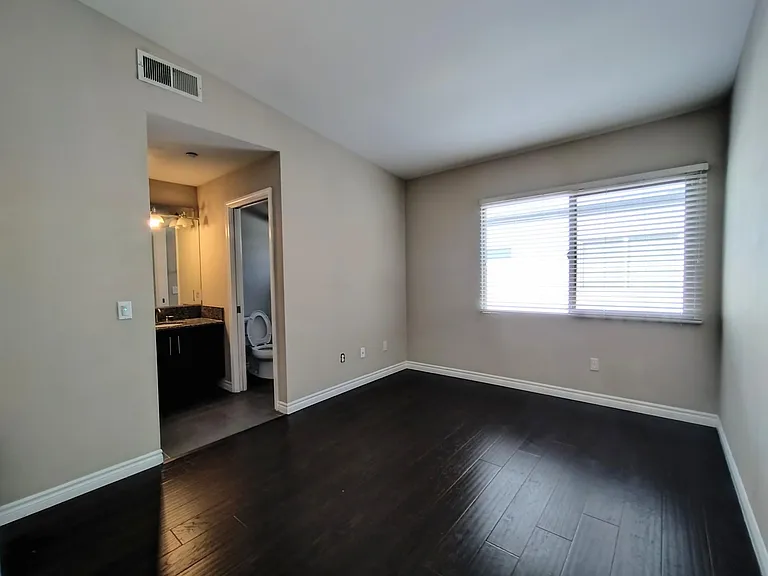 402 S San Gabriel Blvd #28 — Photo 16