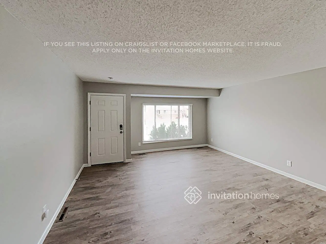 17258 E Greenwood Cir Aurora, CO 80013 — Photo 4