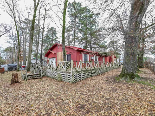 301 Oakwood Dr, El Dorado, AR 71730