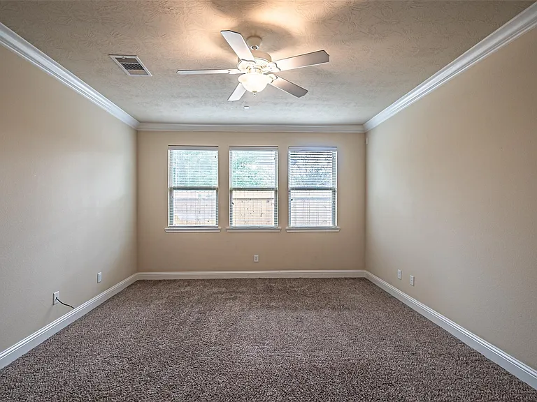 11507 Bermondsey Dr — Photo 29