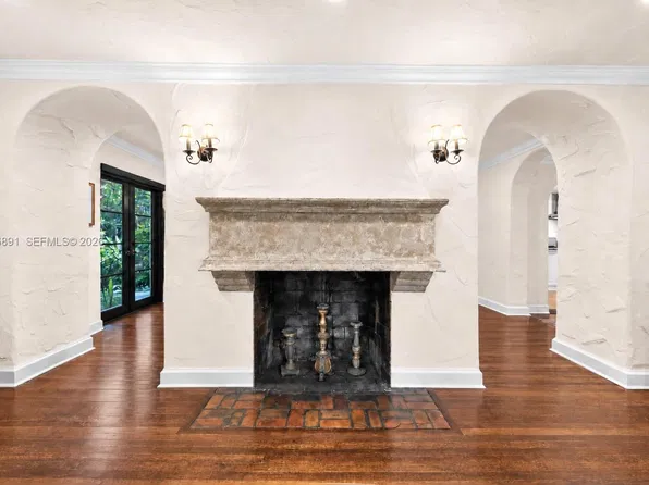 1140 Asturia Ave, Coral Gables, FL 33134