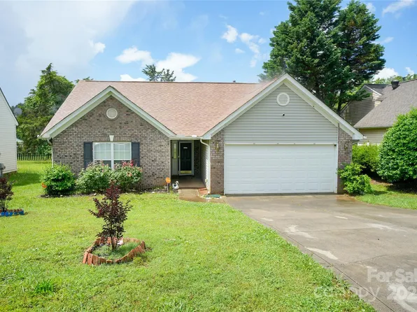 4037 Lakota Ct, Charlotte, NC 28269