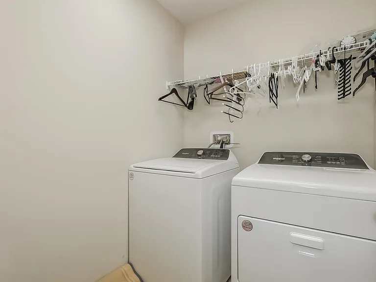 5548 Summer Sunset Dr — Photo 20