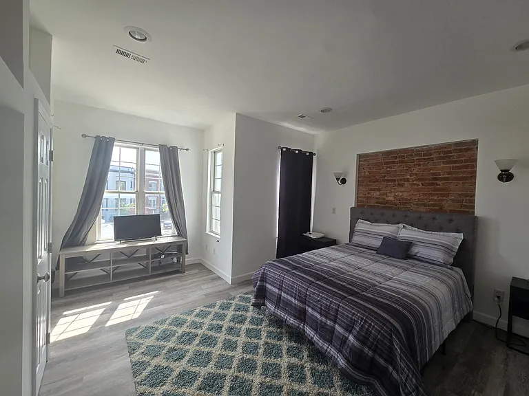 27 Florida Ave NW #2 — Photo 12