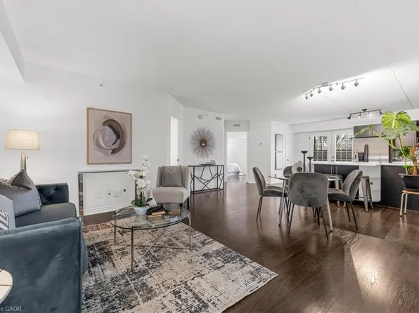 4005 Kilmer Dr #311, Burlington, ON L7M 4M2