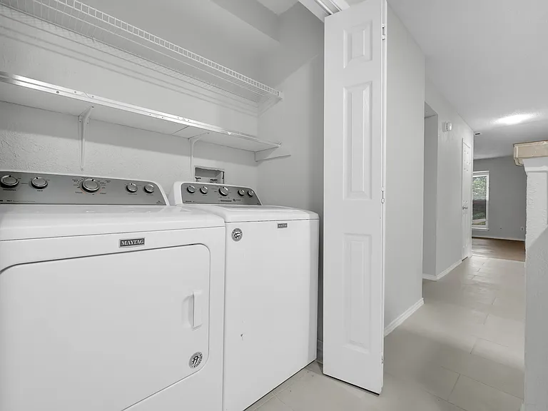2111 E Belt Line Rd — Photo 19