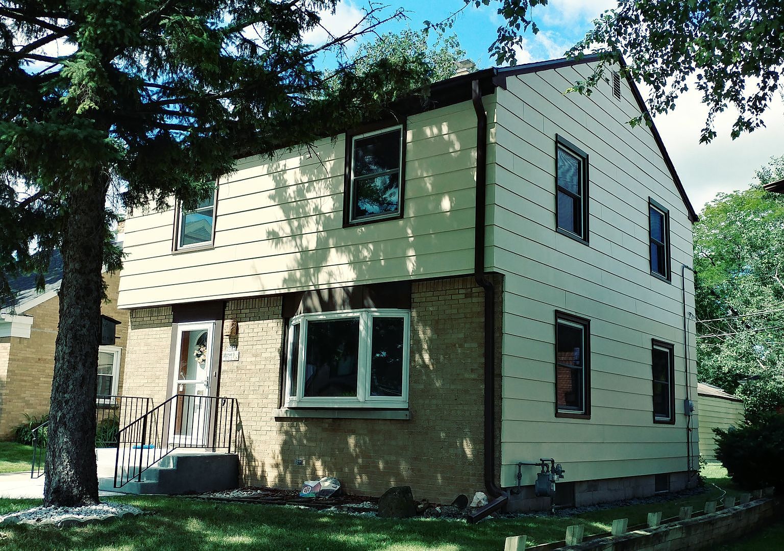 3785 N 97th St, Milwaukee, WI 53222 | Zillow