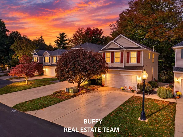 907 Bluff Creek Dr, Grand Haven, MI 49417