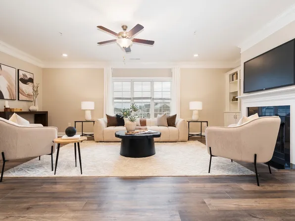 1200 Gathering Park Cir #303, Cary, NC 27519