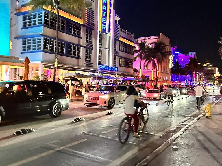 Ocean Drive Night Life