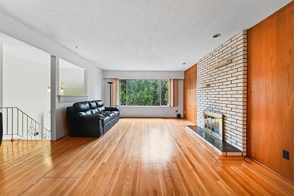 6 bed, 2650 sqft, $4,500 — Photo 4