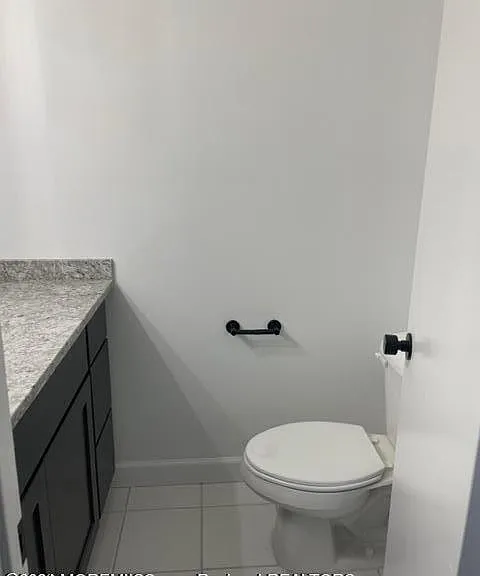 19 Karen Dr #19 — Photo 10