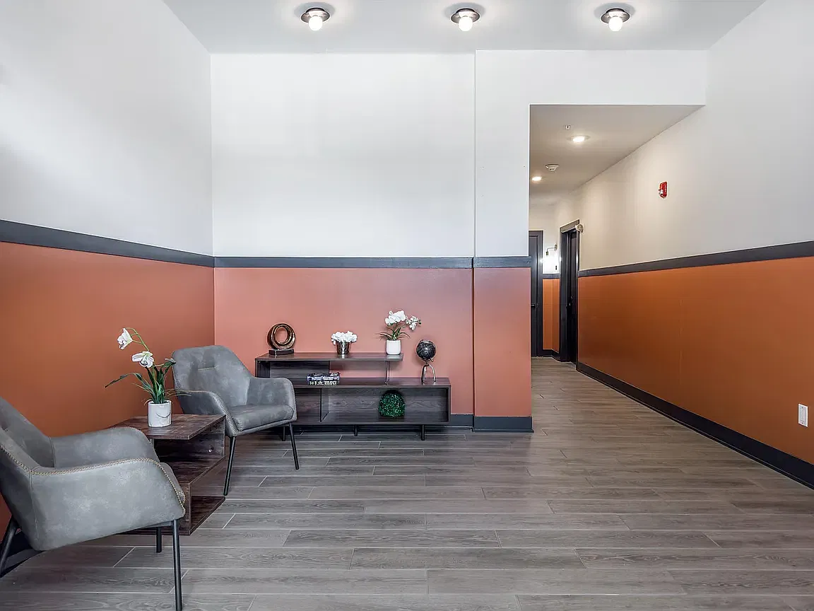 1 bed, 650 sqft, $1,749 — Photo 4