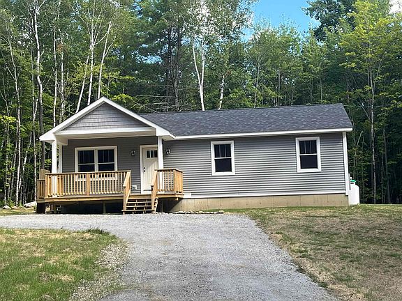 2nd image of 216 Center Road