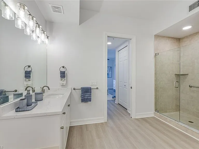 805 Bentwater Cir #104 — Photo 12