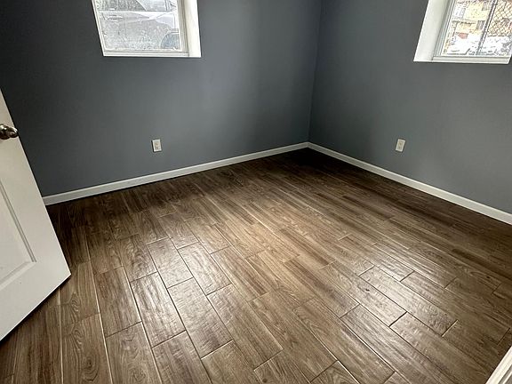 4th image of 255 Lafayette Ave APT C