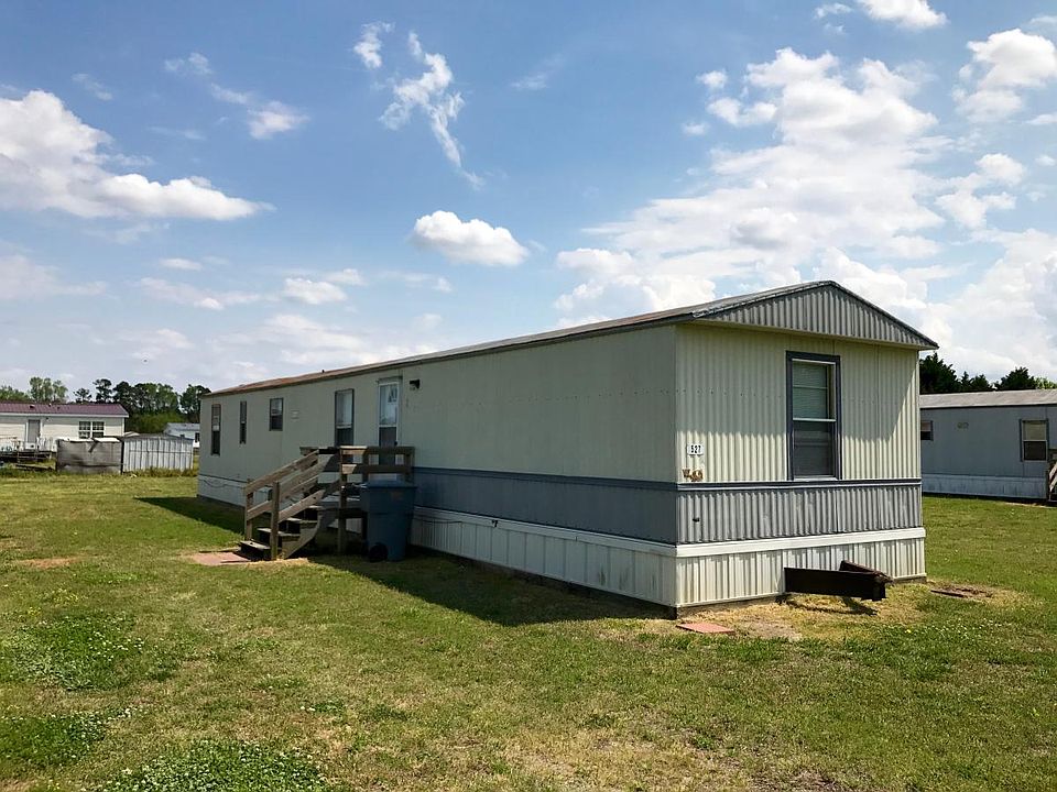 1st image of 527 Acrebrook Dr