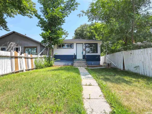 429 St John STREET, Regina, SK S4R 1R4