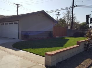 1433 S Mohawk Dr, Santa Ana, CA 92704