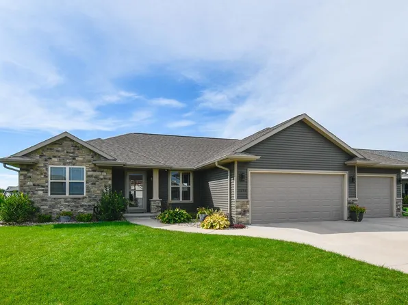 2694 Andromeda Dr, De Pere, WI 54115