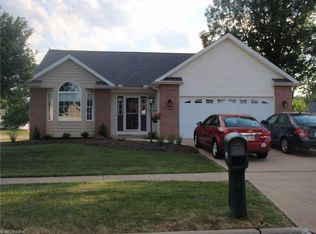 3703 Bobwhite Ln, Brunswick, OH 44212