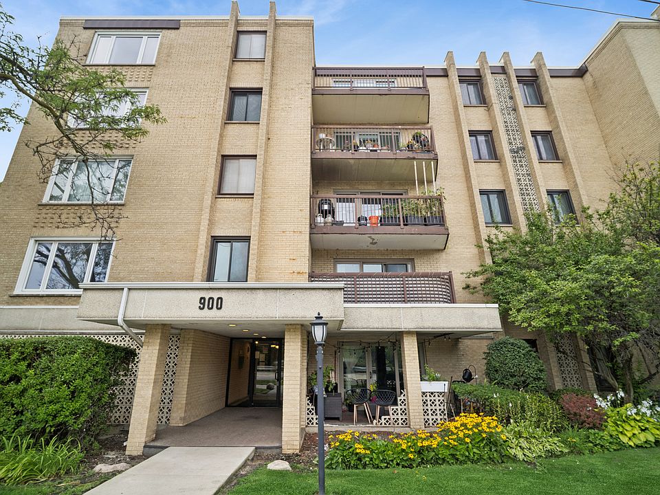 1st image of 900 S River Rd APT 4B