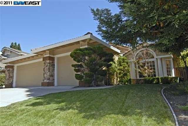 1st image of 713 Sweet Water Dr