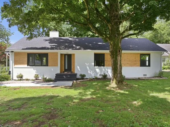 2482 Depot St, Spring Hill, TN 37174