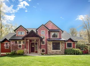 3072 Promenade Dr, Kalamazoo, MI 49009