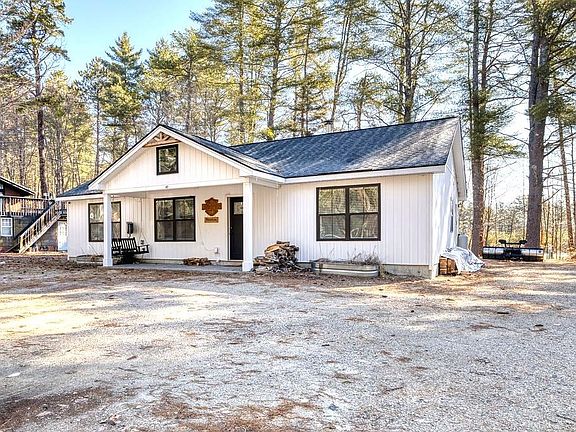 2nd image of 80 White Lake Road