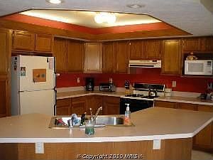 5th image of 129 Hamlin Dr