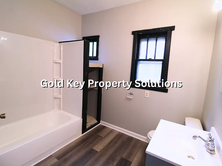 1121 Victory Ct — Photo 19