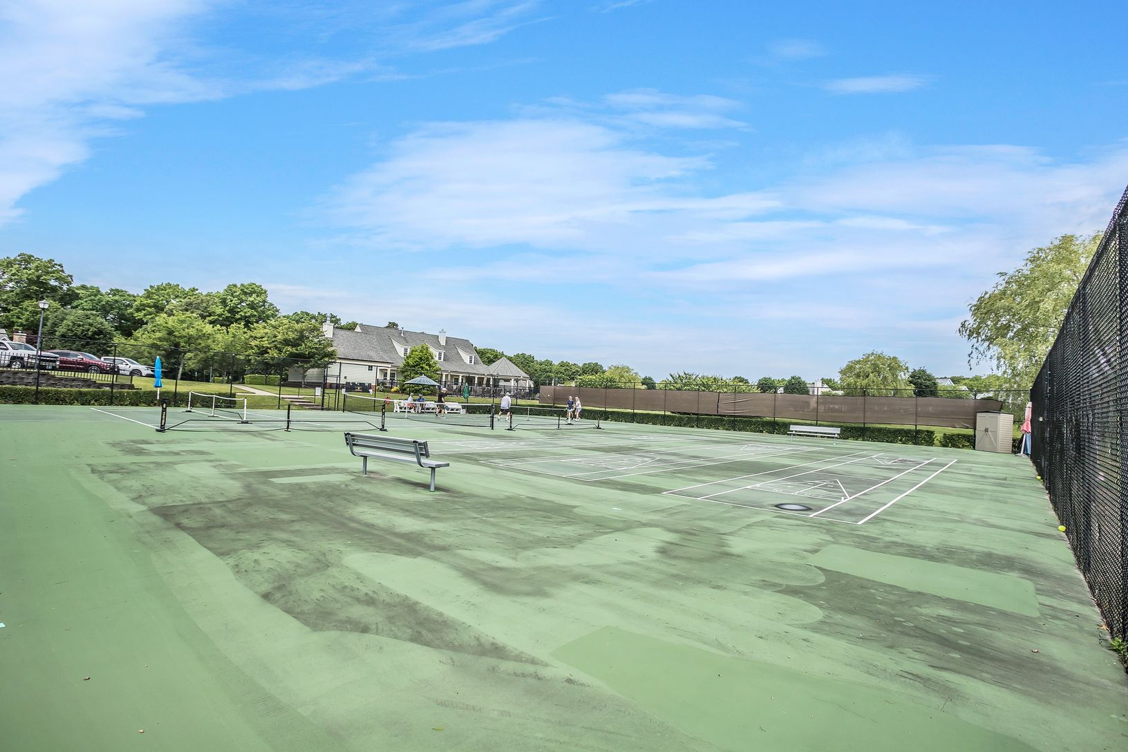 4 Black Pine St, Calverton, NY 11933 Out East