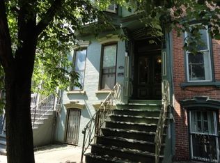330 Hudson Ave, Albany, NY 12210